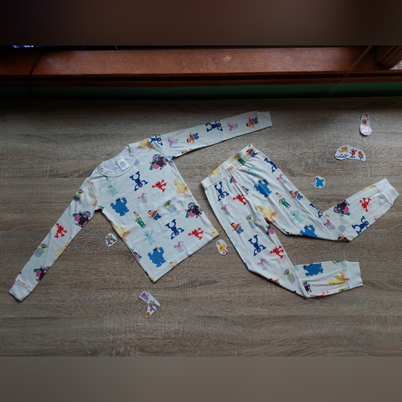 Hanna Andersson Sesame Street pjs 6-7 - Picture 16 of 16